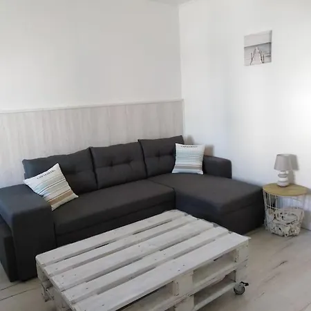 Apartment A 15 Minutes De La